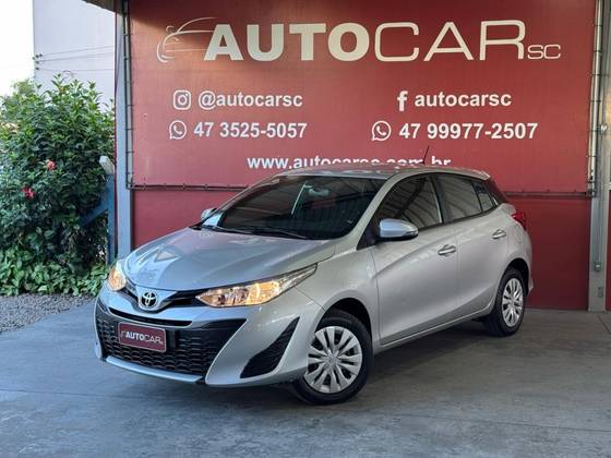 TOYOTA YARIS 1.3 16V FLEX XL LIVE MULTIDRIVE